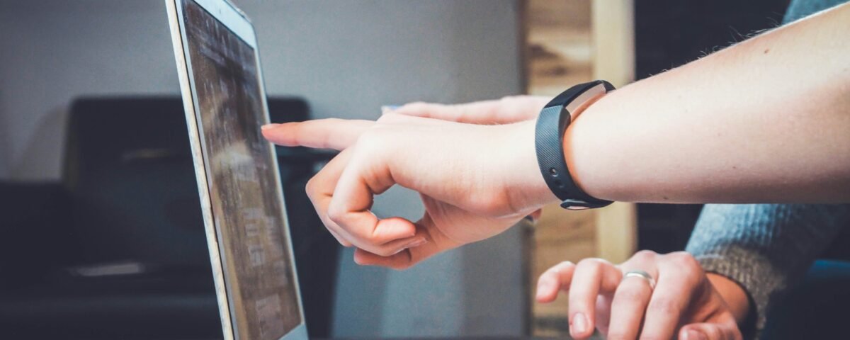 cara membaca data iklan dengan AI analytics